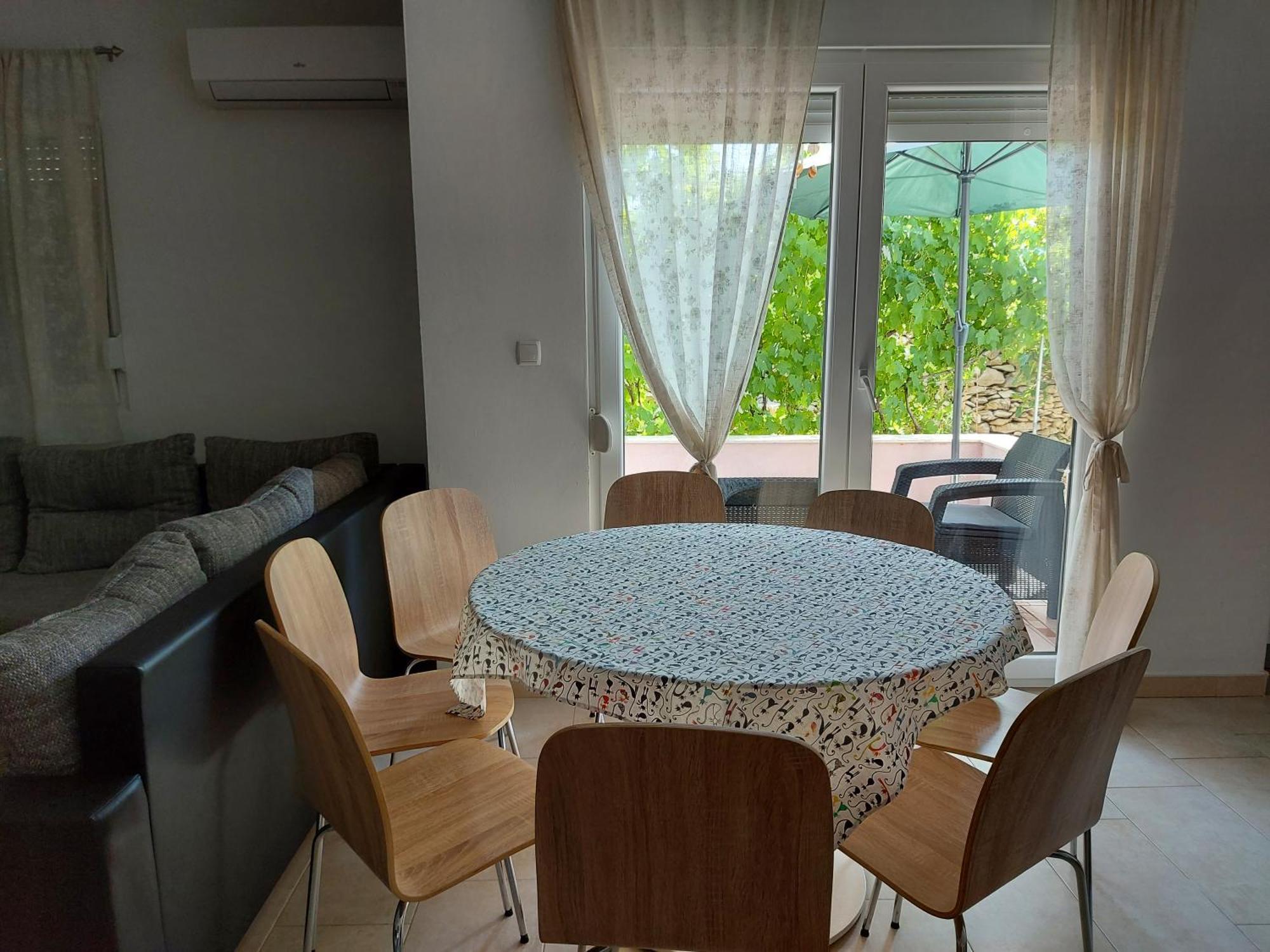 Ciprijan Apartman